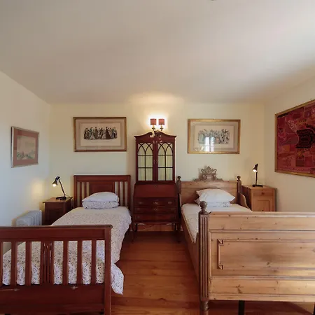 Villa Shepinetree - Capela House Sintra