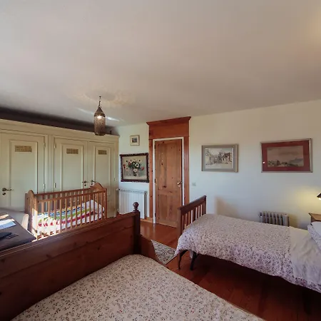 Shepinetree - Capela House Villa Sintra