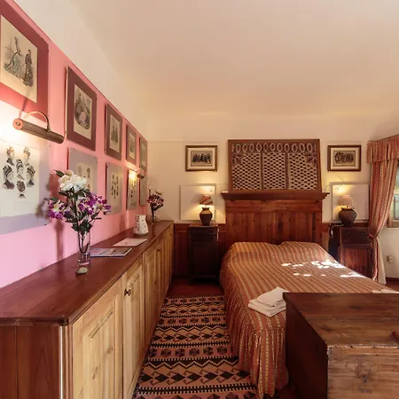 Shepinetree - Capela House Sintra