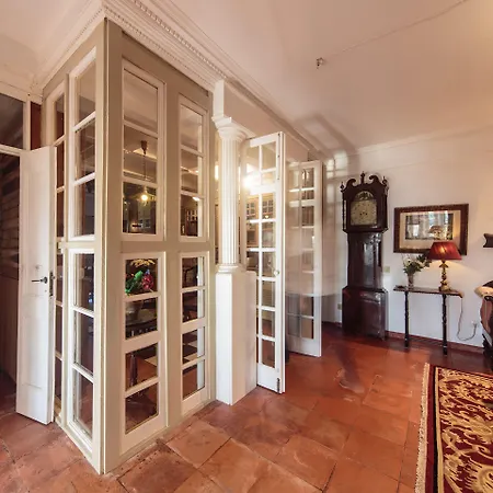 Shepinetree - Capela House Villa Sintra