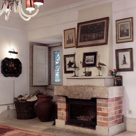 Shepinetree - Capela House Villa Sintra