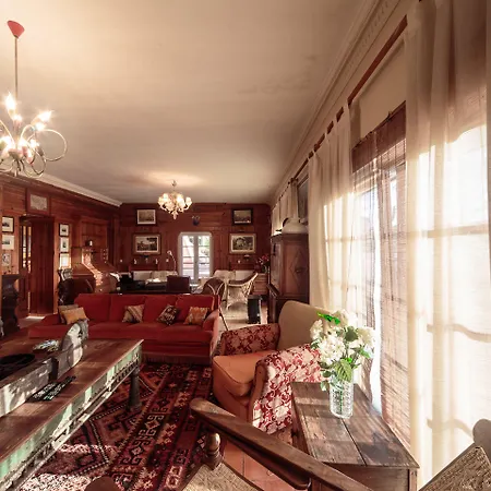 Villa Shepinetree - Capela House *